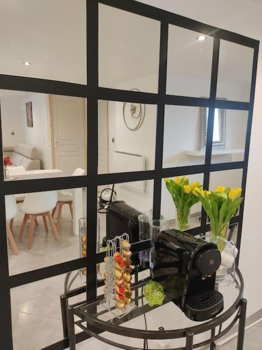 Appartement 100M2, Independant Dans Notre Maison Garennes-sur-Eure Exterior foto