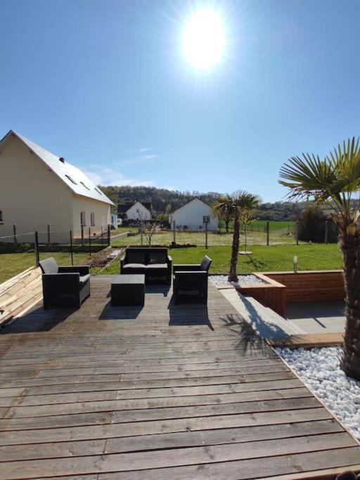 Appartement 100M2, Independant Dans Notre Maison Garennes-sur-Eure Exterior foto